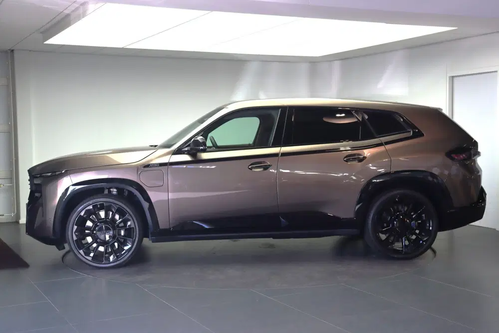 BMW XM PHEV 50e uit 2026, foto 3