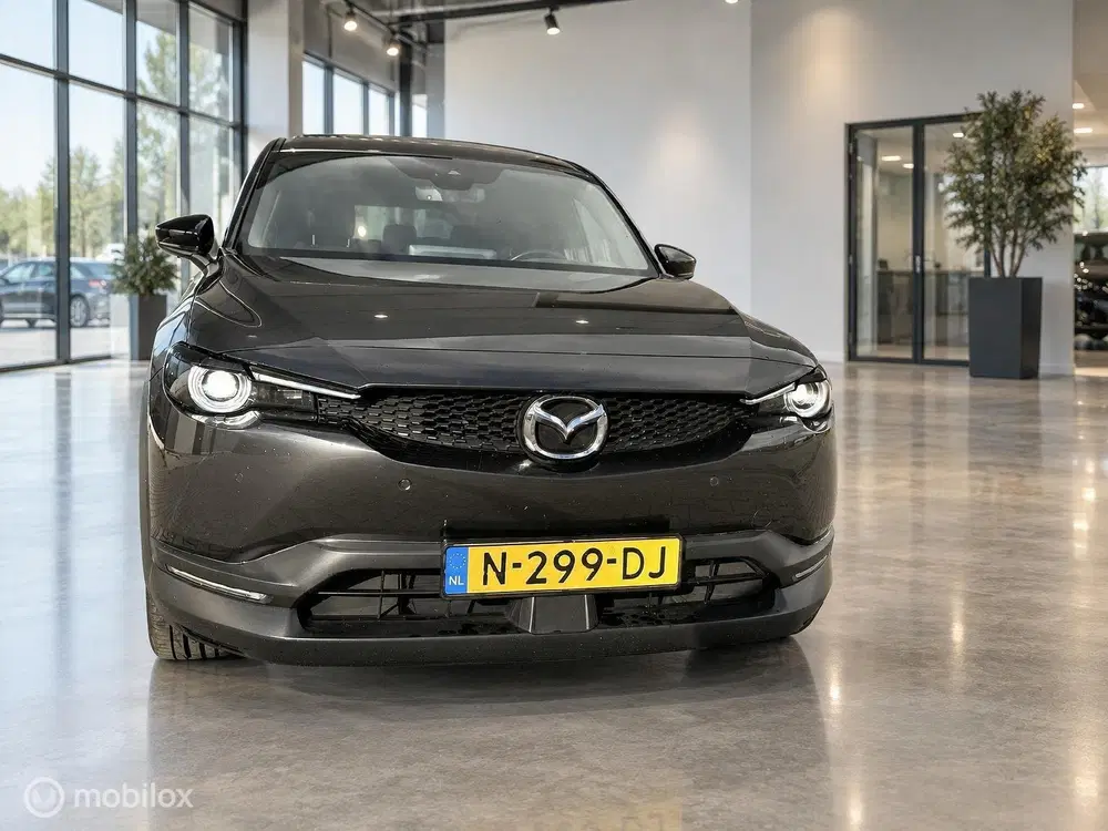 Mazda MX-30 e-SkyActiv 145 uit 2021, foto 14