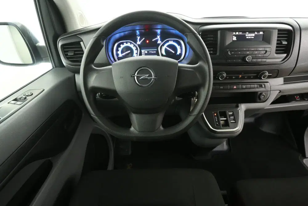 Peugeot Expert Opel Vivaro-E 75 kWh L3H1 Long Range uit 2022, foto 2