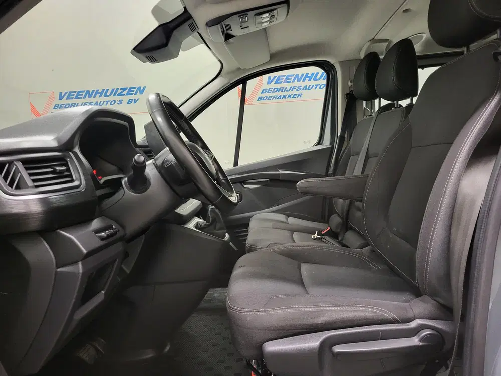 Renault Trafic 2.0dCi 150pk L2 uit 2022, foto 5
