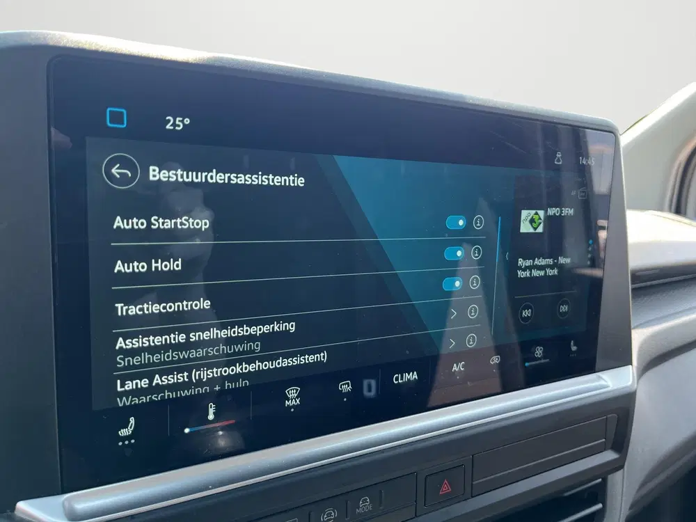 Volkswagen Transporter 2.0 TDI L2H1 30 uit 2025, foto 13