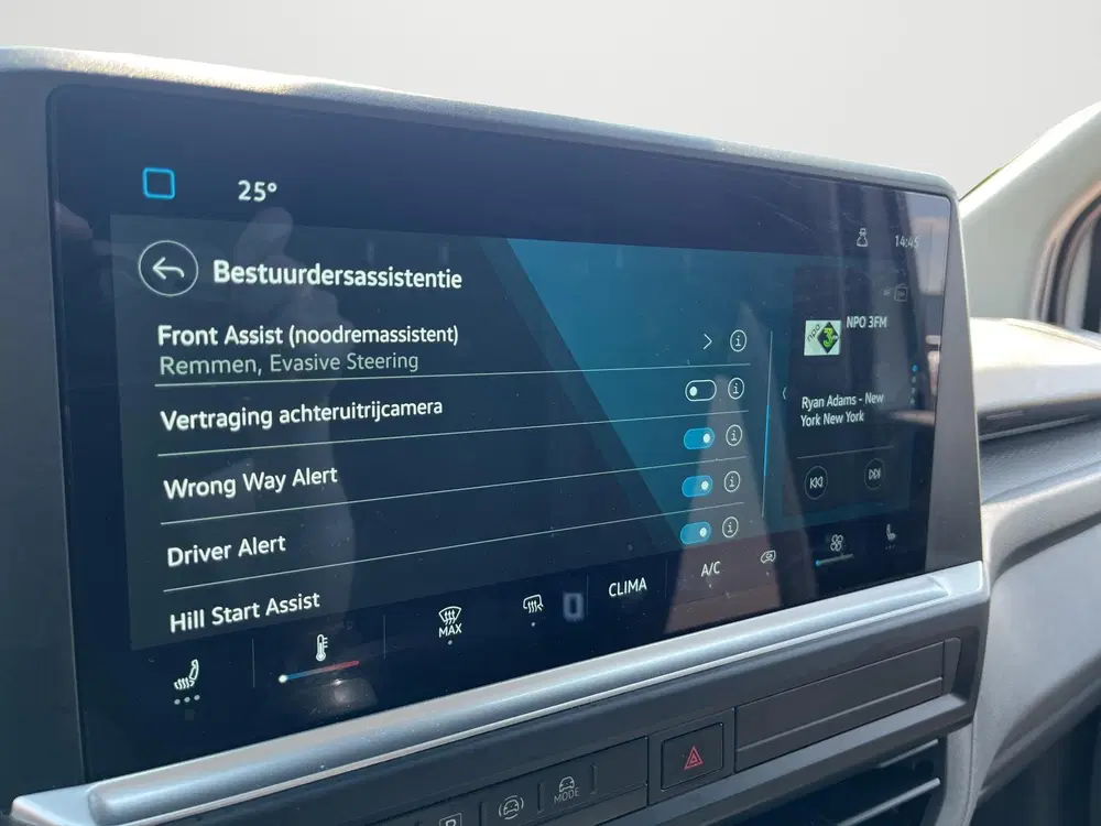 Volkswagen Transporter 2.0 TDI L2H1 30 uit 2025, foto 14