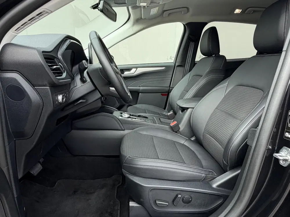 Ford Kuga 2.5 PHEV Titanium uit 2023, foto 8