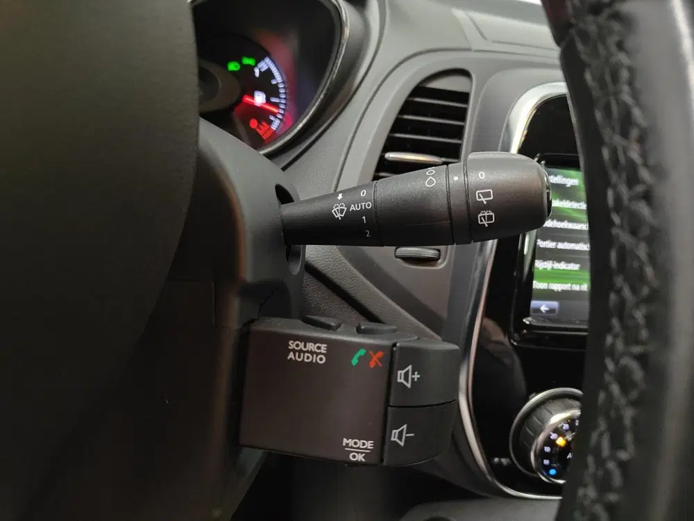 Renault Captur 1.3 TCe Intens NAVI AIRCO TREKHAAK CAMERA uit 2019, foto 12