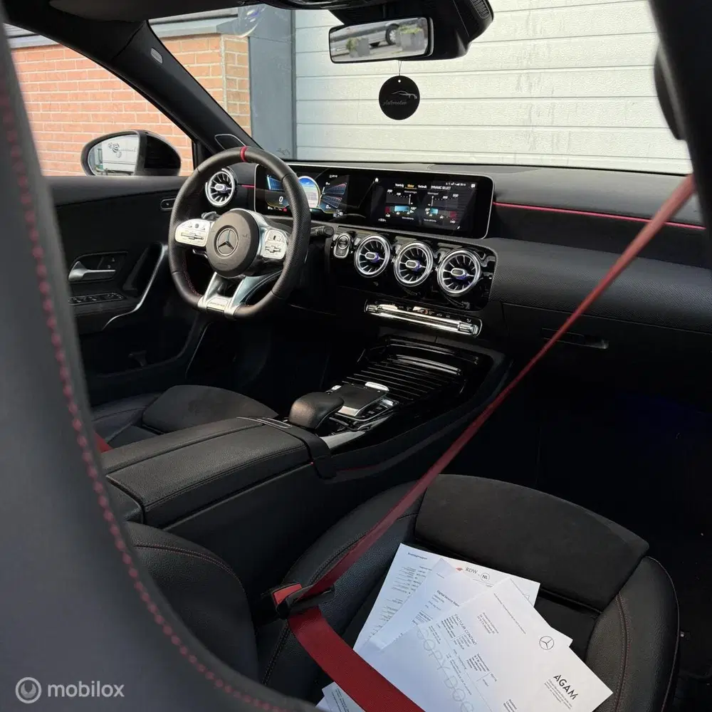 Mercedes-Benz A-Klasse Mercedes A-klasse AMG 35 4MATIC uit 2019, foto 7