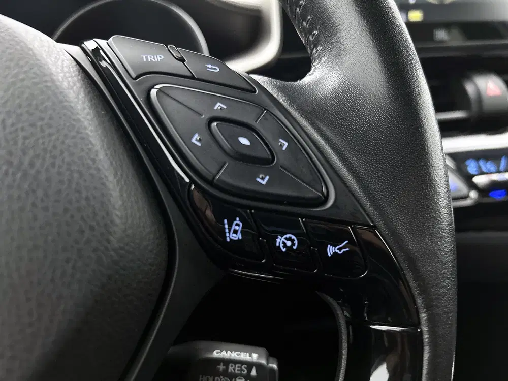 Toyota C-HR 2.0 Hybrid Launch Edition uit 2020, foto 15