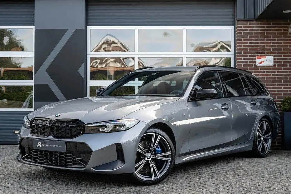 BMW 3-serie M340i xDrive Touring uit 2023