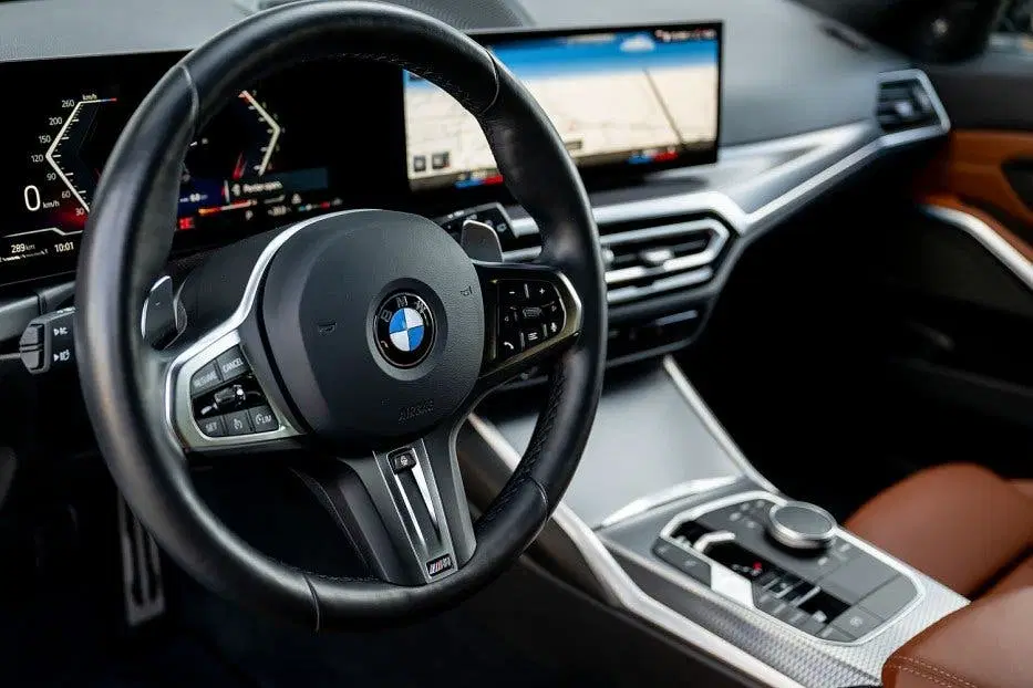 BMW 3-serie M340i xDrive Touring uit 2023, foto 14
