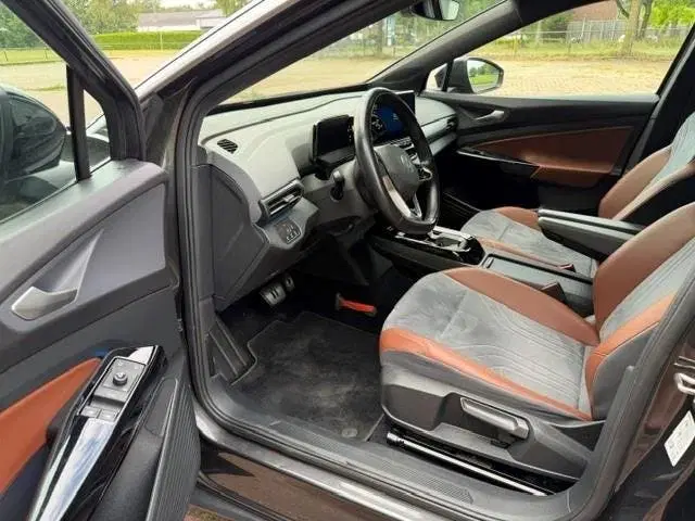 Volkswagen ID.4 First 77 kWh 204PK SOH 89 uit 2020, foto 5