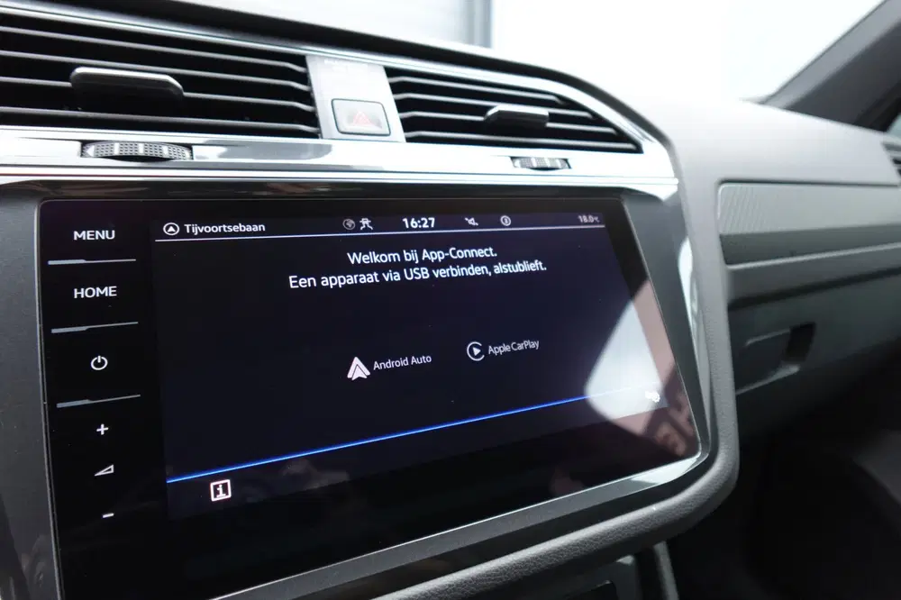 Volkswagen Tiguan 1.5 TSI R-Line PANO KEYLESS 360 uit 2024, foto 15