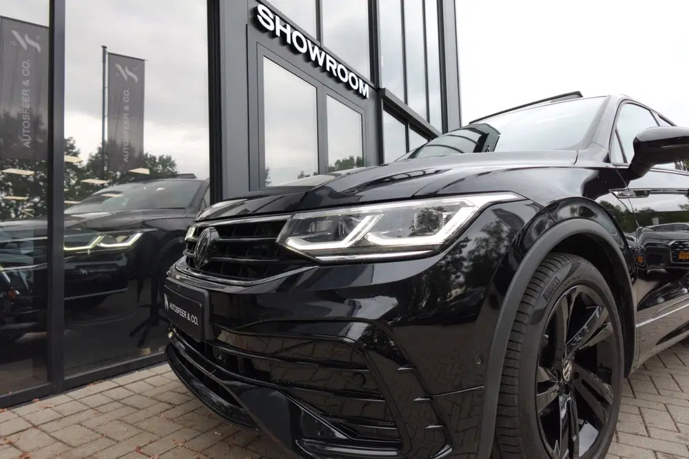 Volkswagen Tiguan 1.5 TSI R-Line PANO KEYLESS 360 uit 2024, foto 8