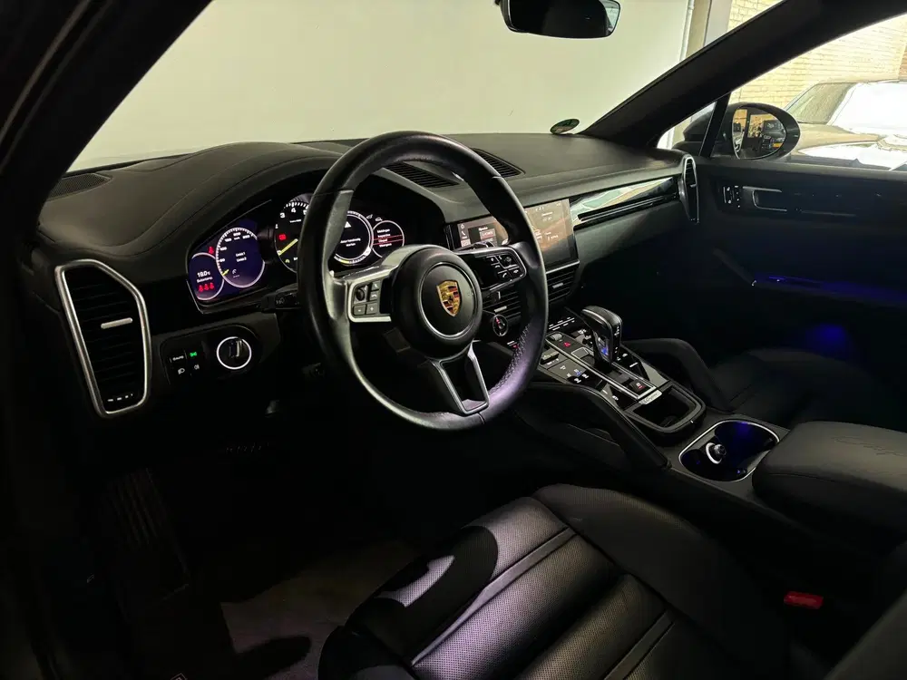 Porsche Cayenne Cayenne Coupé 3.0 E-Hybrid Pano uit 2021, foto 8