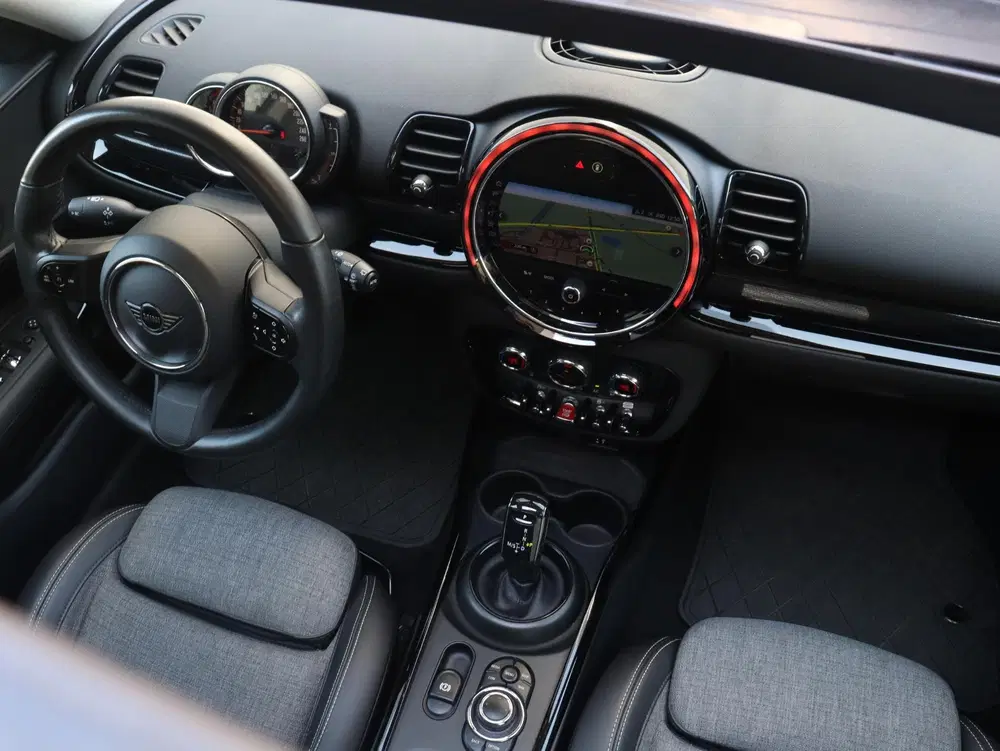 Mini Clubman Cooper uit 2021, foto 14