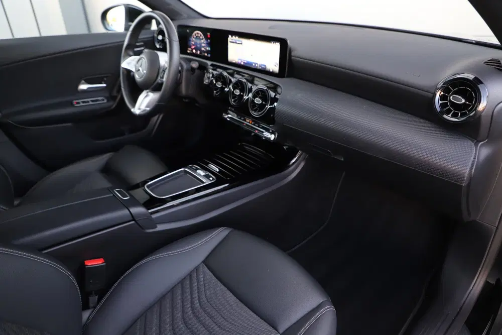 Mercedes-Benz A-Klasse 180 Star Edition uit 2024, foto 2