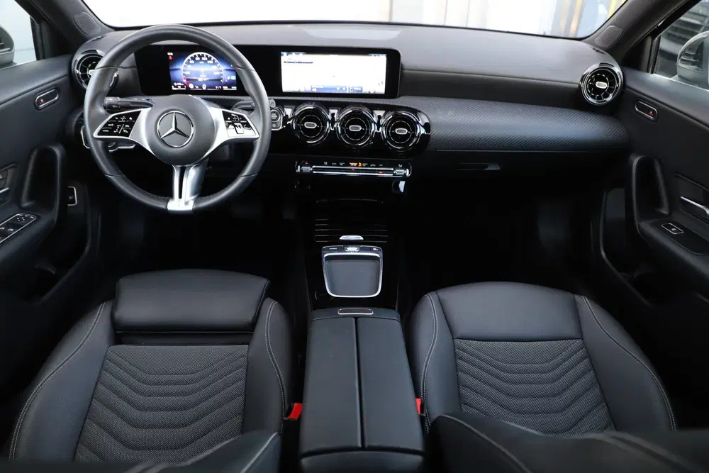 Mercedes-Benz A-Klasse 180 Star Edition uit 2024, foto 4