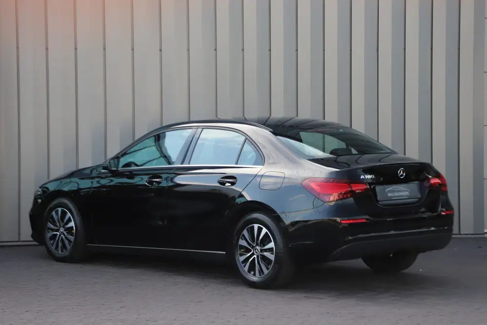 Mercedes-Benz A-Klasse 180 Star Edition uit 2024, foto 7