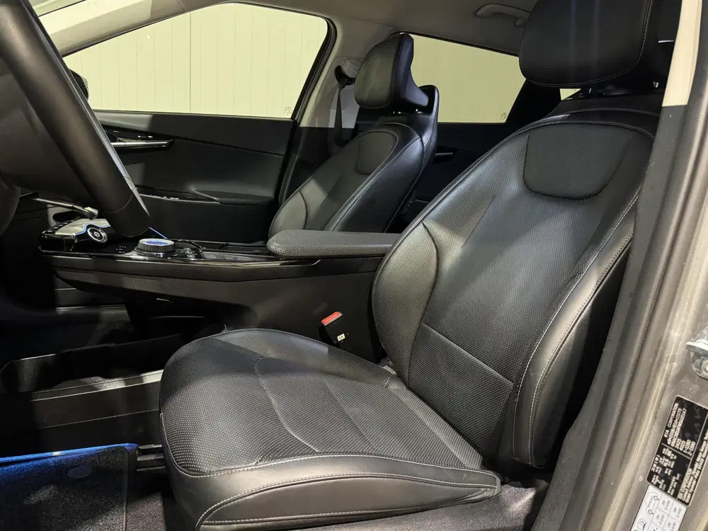 Kia EV6 77.4 kWh uit 2022, foto 10