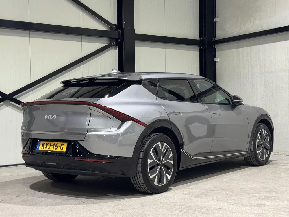 Kia EV6 77.4 kWh uit 2022, foto 2