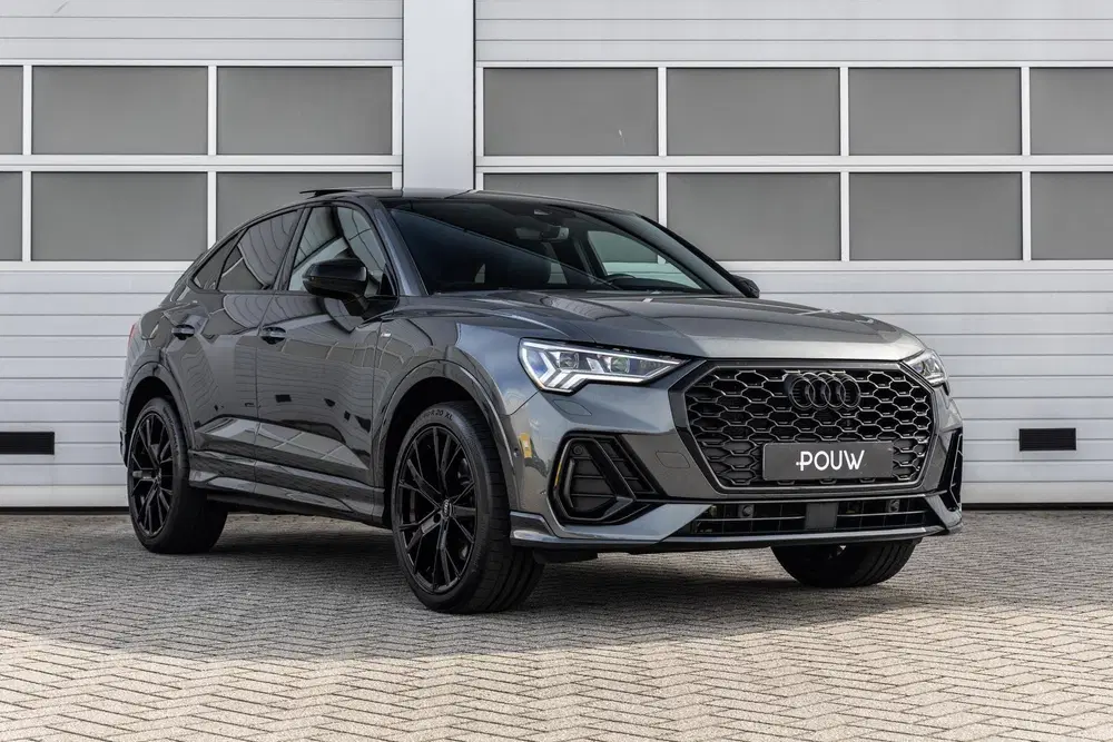 Audi Q3 45 TFSIe 245pk PHEV S edition uit 2024, foto 11
