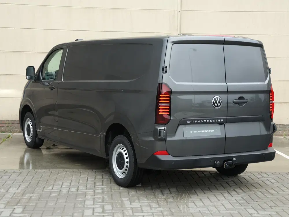 Volkswagen Transporter Bestelwagen L2 71 kWh 136PK uit 2026, foto 11