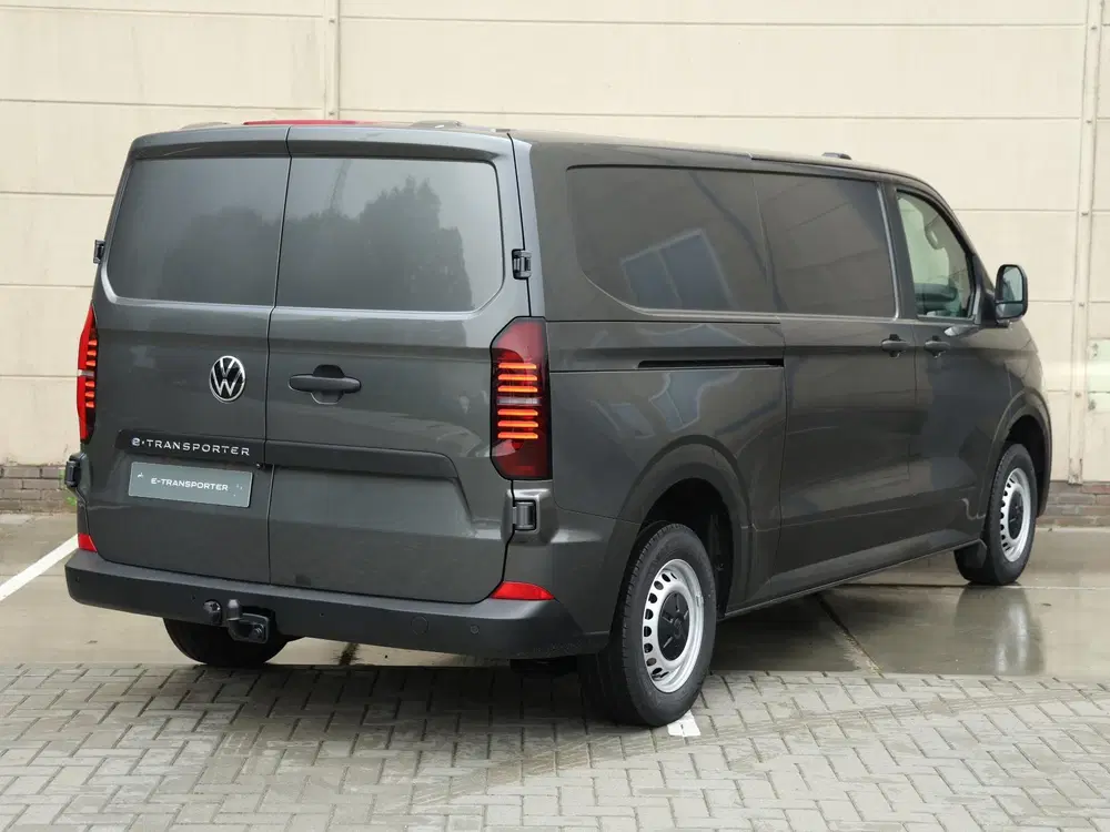 Volkswagen Transporter Bestelwagen L2 71 kWh 136PK uit 2026, foto 5