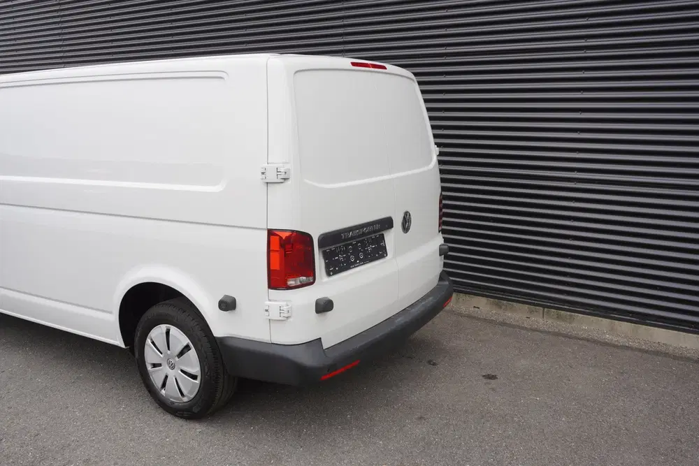 Volkswagen Transporter 150pk L2H1 Apple Carplay Parkeersenso uit 2024, foto 7