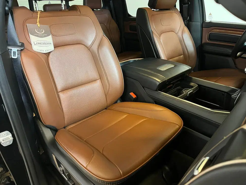 Dodge RAM 5.7 V8 4x4 Crew Cab Longhorn uit 2023, foto 11