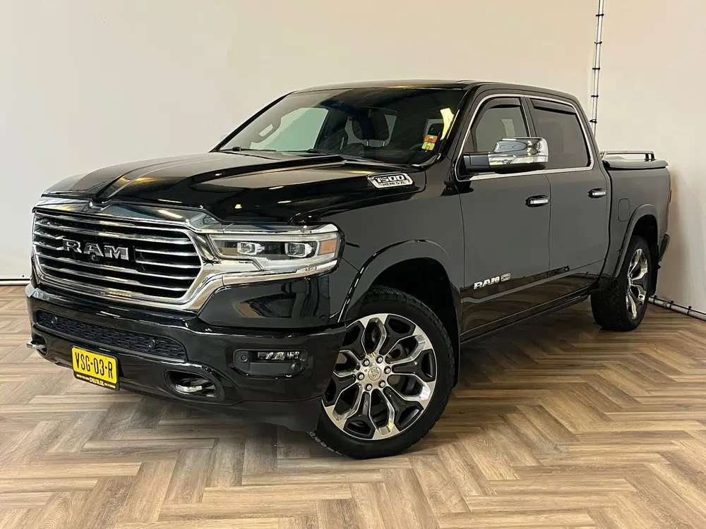 Dodge RAM 5.7 V8 4x4 Crew Cab Longhorn uit 2023, foto 3