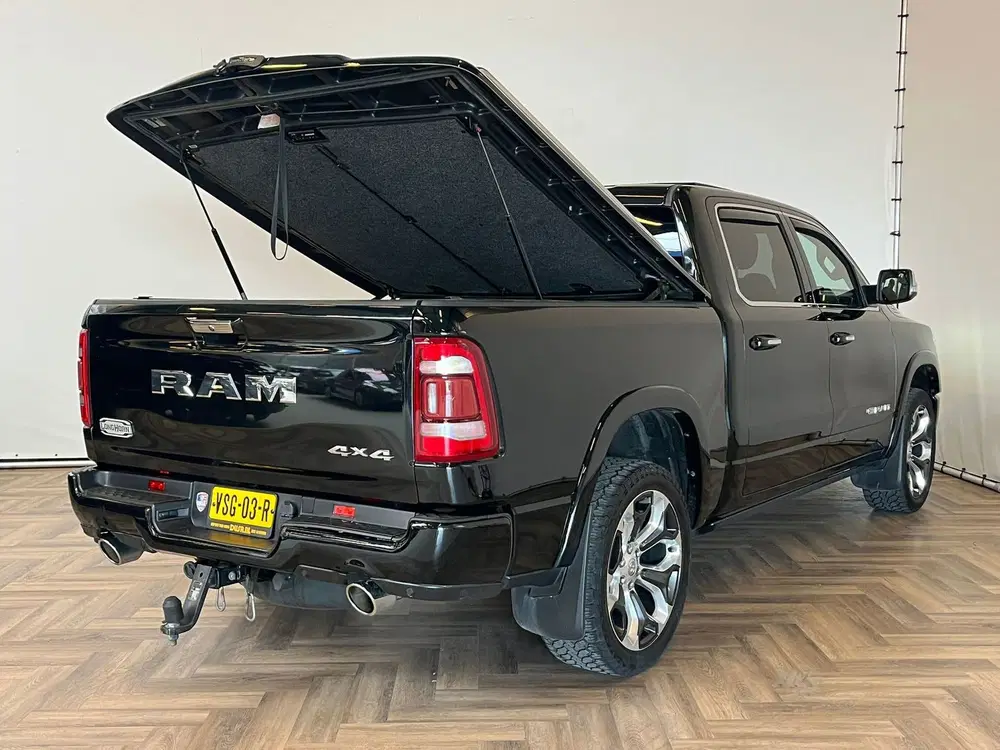Dodge RAM 5.7 V8 4x4 Crew Cab Longhorn uit 2023, foto 4
