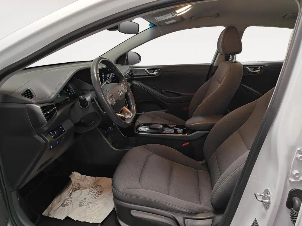Hyundai IONIQ Comfort EV 38 kWh AUTOMAAT NAVI AIRCO CAME uit 2021, foto 12