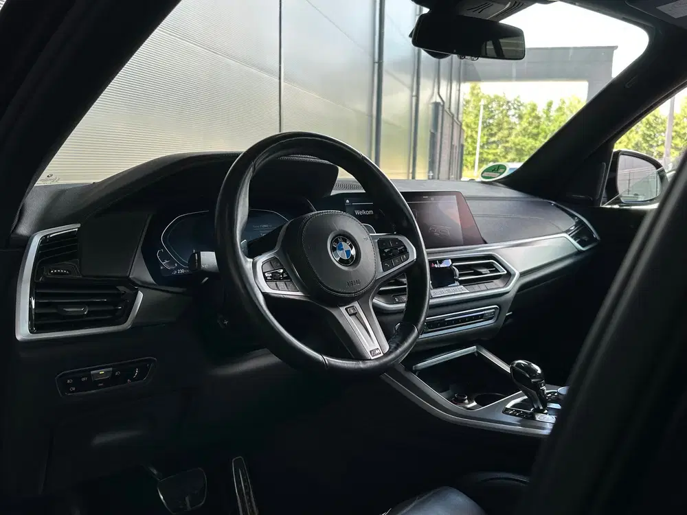 BMW X5 45e M-Sport uit 2021, foto 7