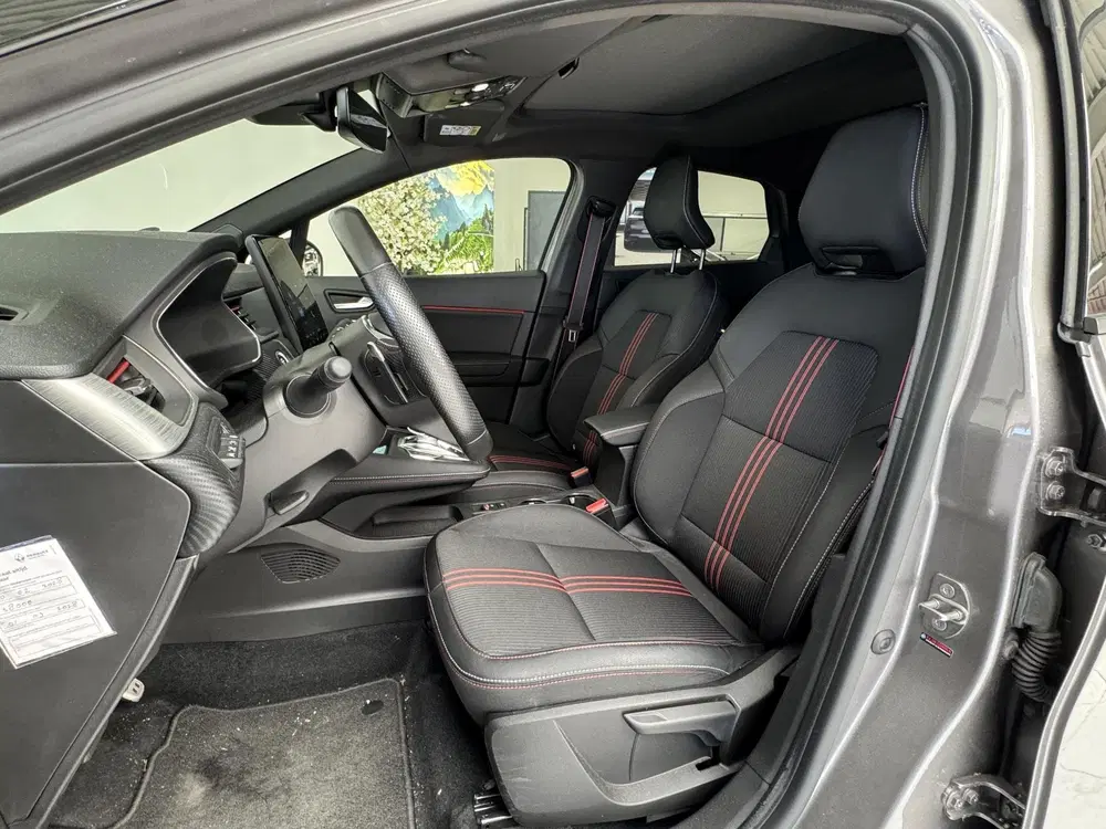 Renault Captur 1.3 mild hybrid 160 R.S. Line uit 2024, foto 7