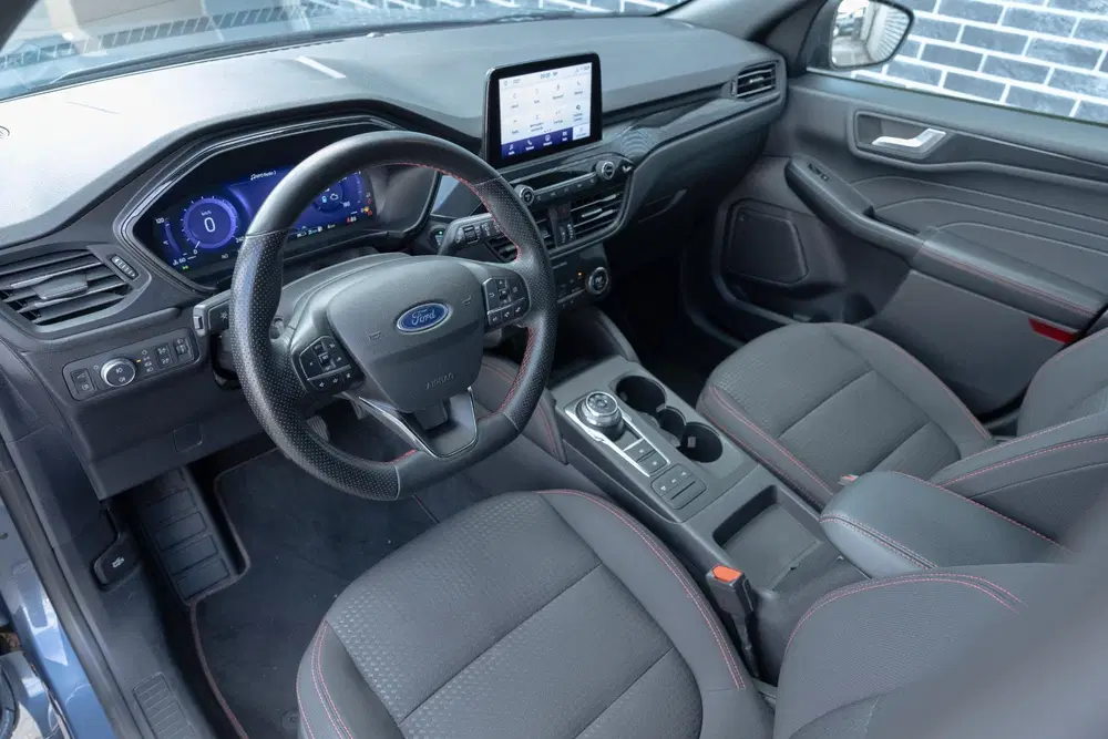 Ford Kuga 2.5 PHEV ST-Line uit 2022, foto 8