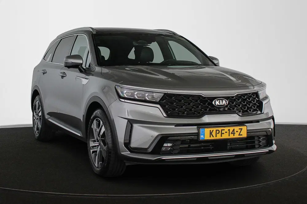 Kia Sorento 1.6 T-GDI Plug-in Hybrid 4WD ExecutiveLine uit 2021, foto 2