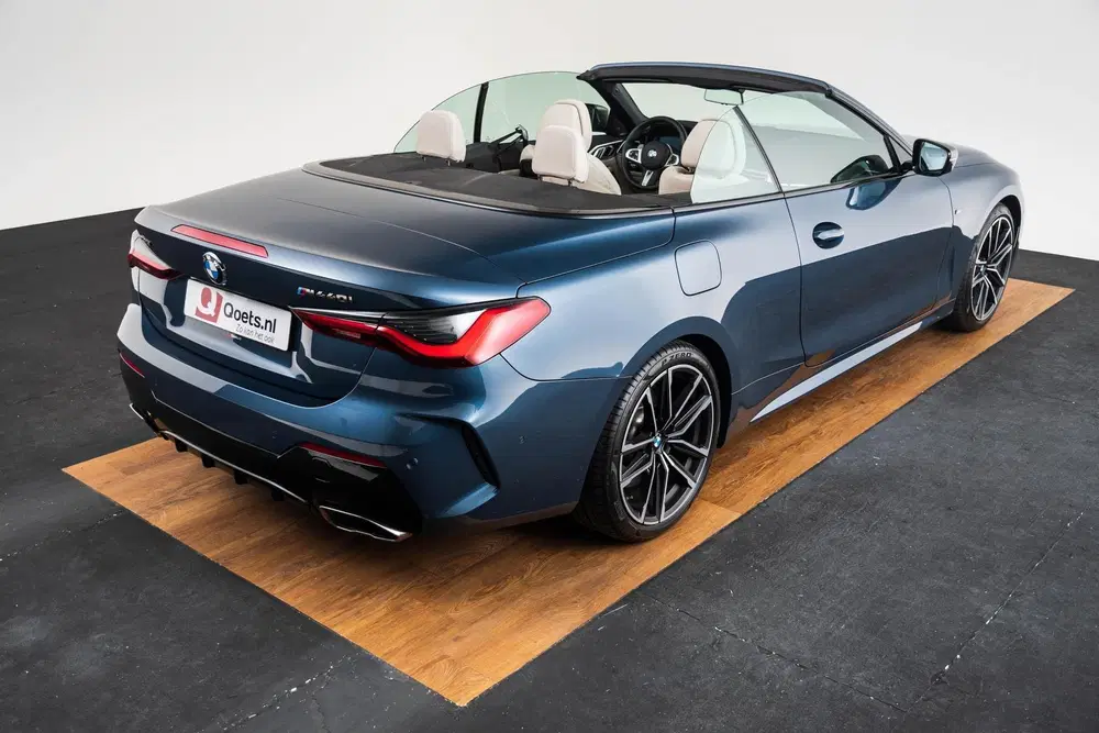 BMW 4-serie M440i xDrive High Executive Driving Assis uit 2021, foto 11
