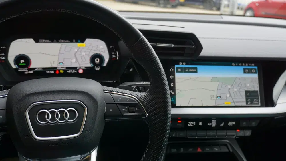 Audi A3 40 TFSIe 204PK 2x S-Line Pano.dak 18inch L uit 2023, foto 14