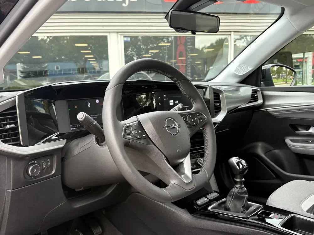 Opel Mokka 1.2 Turbo uit 2024, foto 2