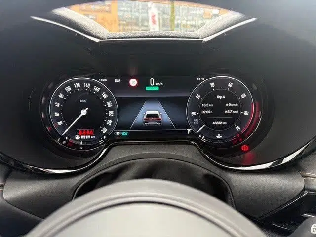 Alfa Romeo Tonale 1.5T Hybrid Veloce uit 2024, foto 10