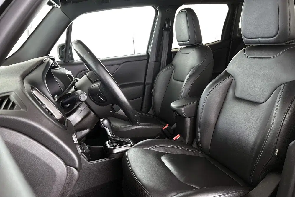 Jeep Renegade 4xe 240 Plug-in Hybrid Electric S LED Lede uit 2021, foto 6