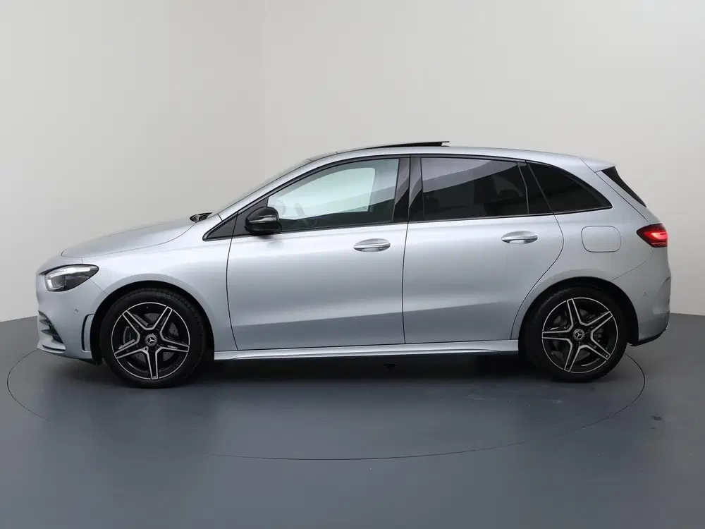 Mercedes-Benz B-Klasse 250e Business Solution AMG uit 2026, foto 5