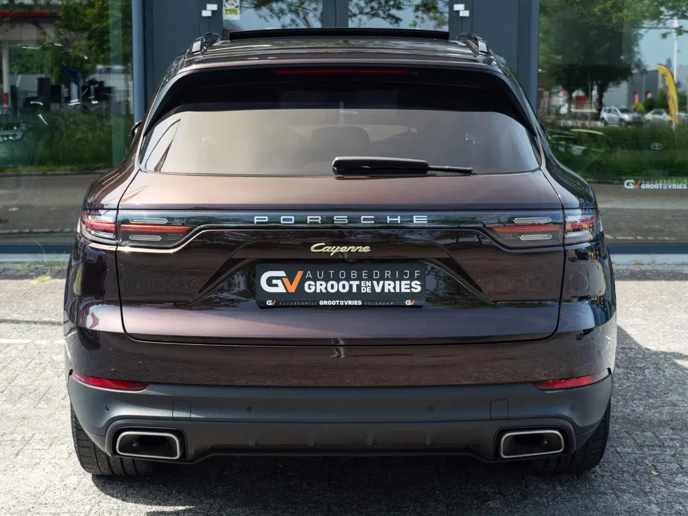Porsche Cayenne 3.0 E-Hybrid uit 2021, foto 12