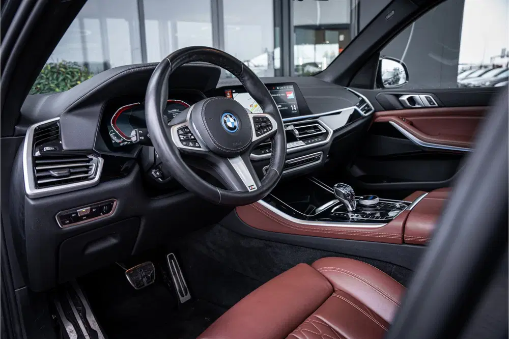 BMW X5 xDrive45e High Executive uit 2022, foto 8