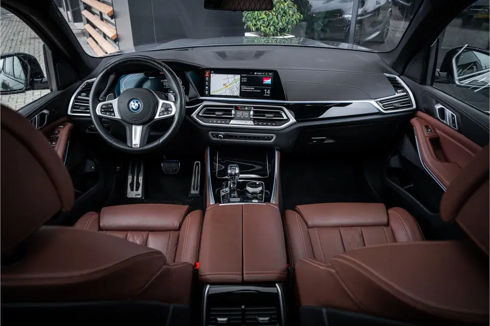 BMW X5 xDrive45e High Executive uit 2022, foto 9