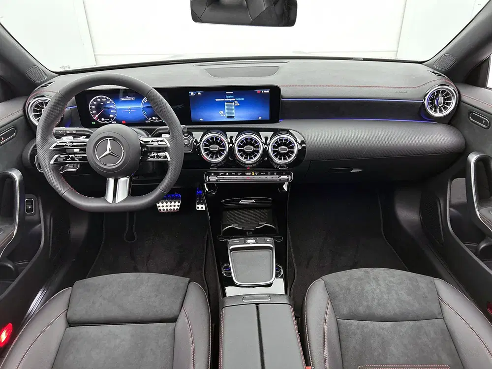 Mercedes-Benz CLA CLA-Klasse Shooting Brake 250 e Business S uit 2026, foto 4