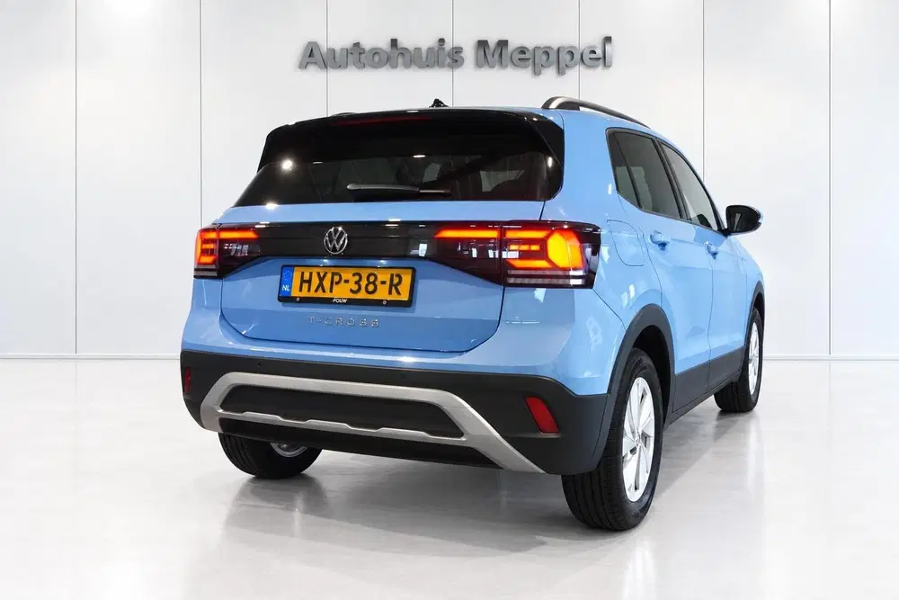 Volkswagen T-Cross Clear Blue Edition*Automaat* Carplay&Andr uit 2024, foto 3