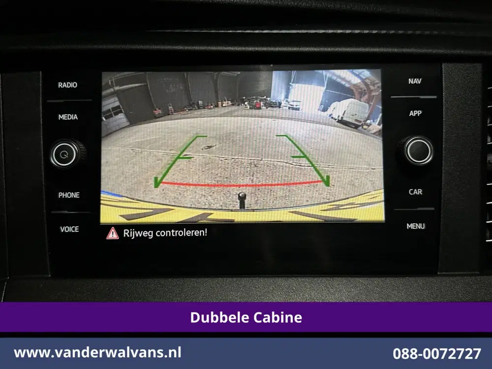 Volkswagen Transporter 2.0 TDI 150pk Automaat L2H1 Dubbele C uit 2023, foto 5