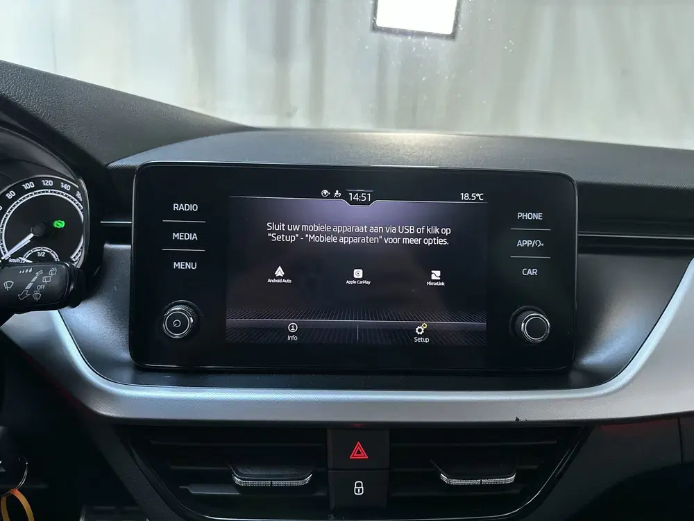 Skoda Kamiq 1.0 TSI 116pk DSG Sport Business Stoelverw uit 2020, foto 13