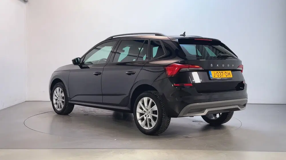 Skoda Kamiq 1.0 TSI 116pk DSG Sport Business Stoelverw uit 2020, foto 6