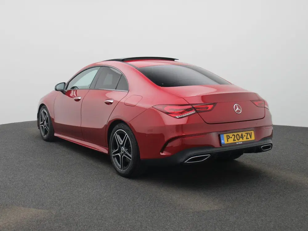 Mercedes-Benz CLA 200 Business Solution AMG uit 2022, foto 2