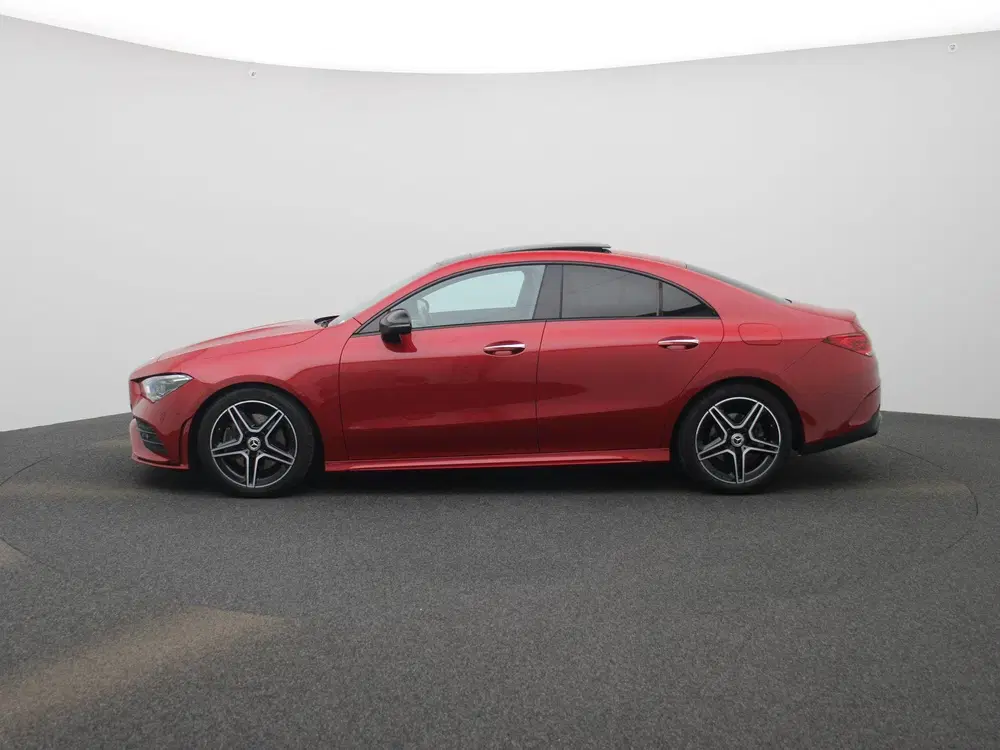Mercedes-Benz CLA 200 Business Solution AMG uit 2022, foto 4